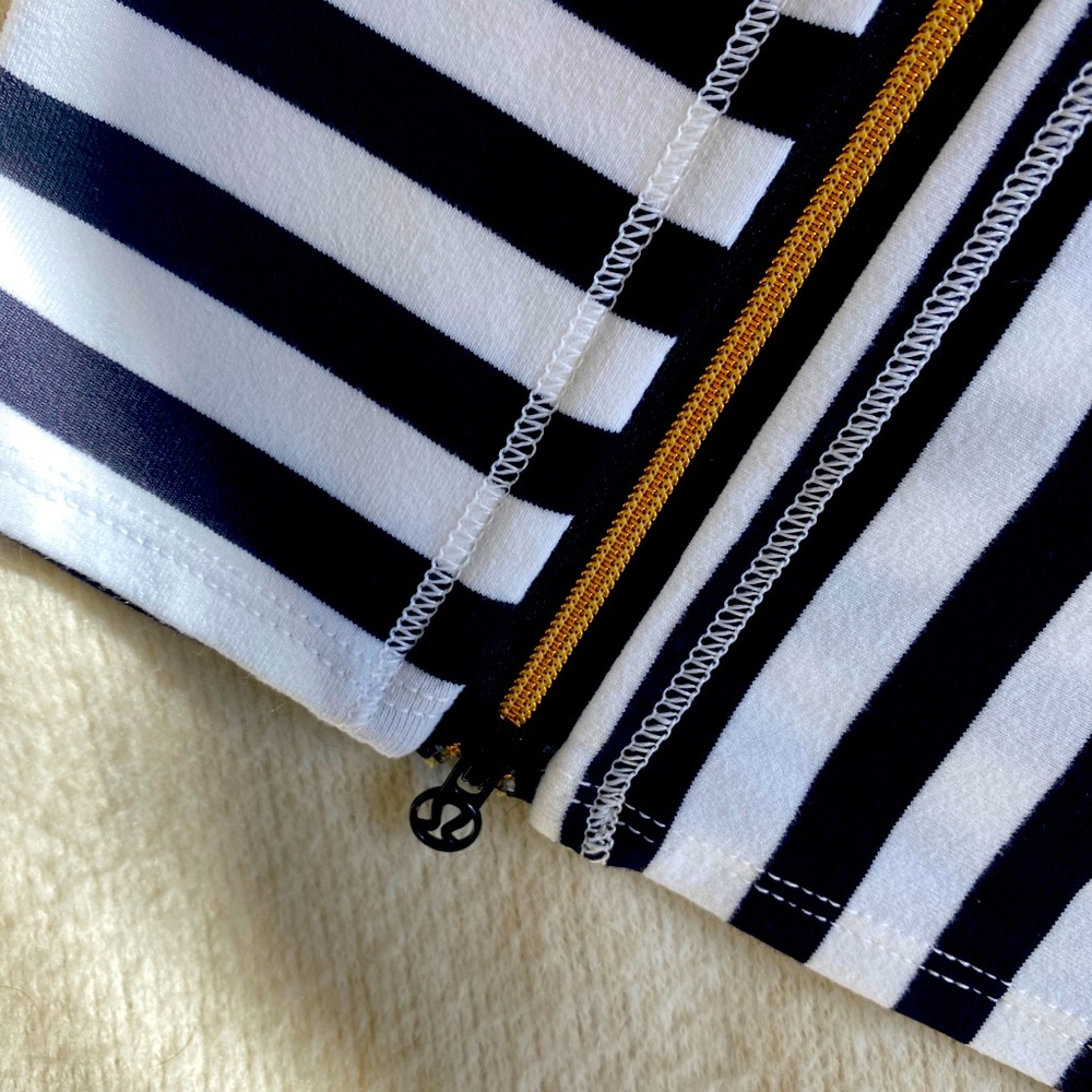 Lululemon Vinyasa Scarf